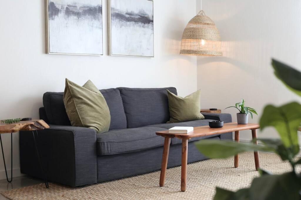 גיינסוויל Concrete Suite 5 Min Walk To Shands Uf מראה חיצוני תמונה