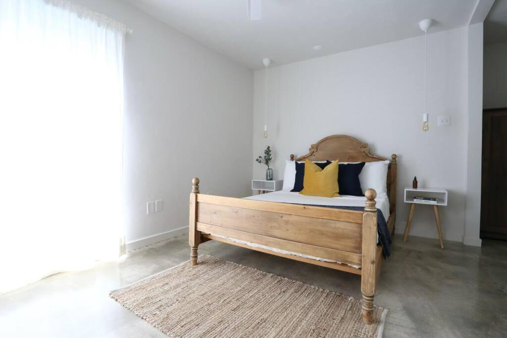 גיינסוויל Concrete Suite 5 Min Walk To Shands Uf מראה חיצוני תמונה
