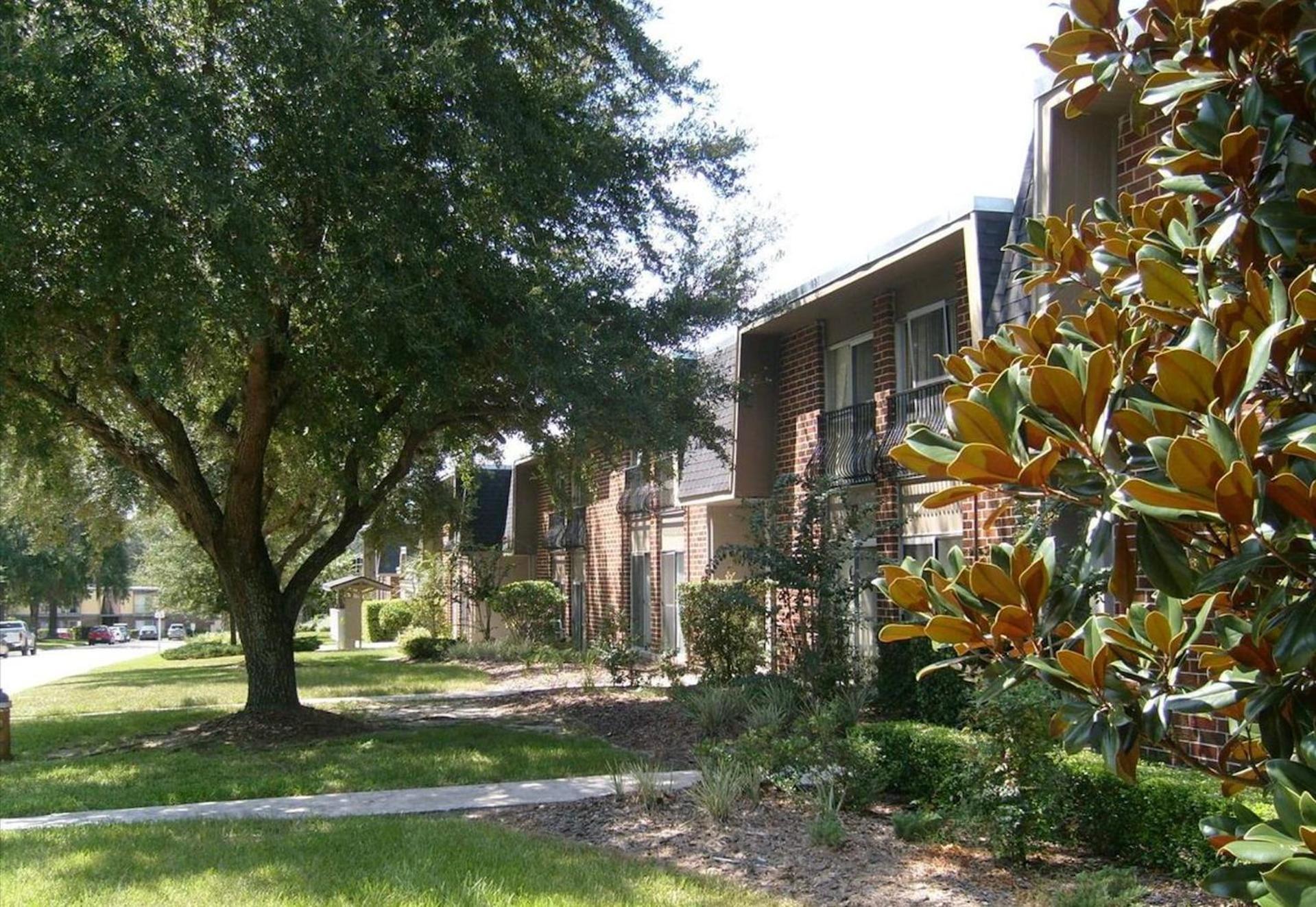 גיינסוויל Concrete Suite 5 Min Walk To Shands Uf מראה חיצוני תמונה